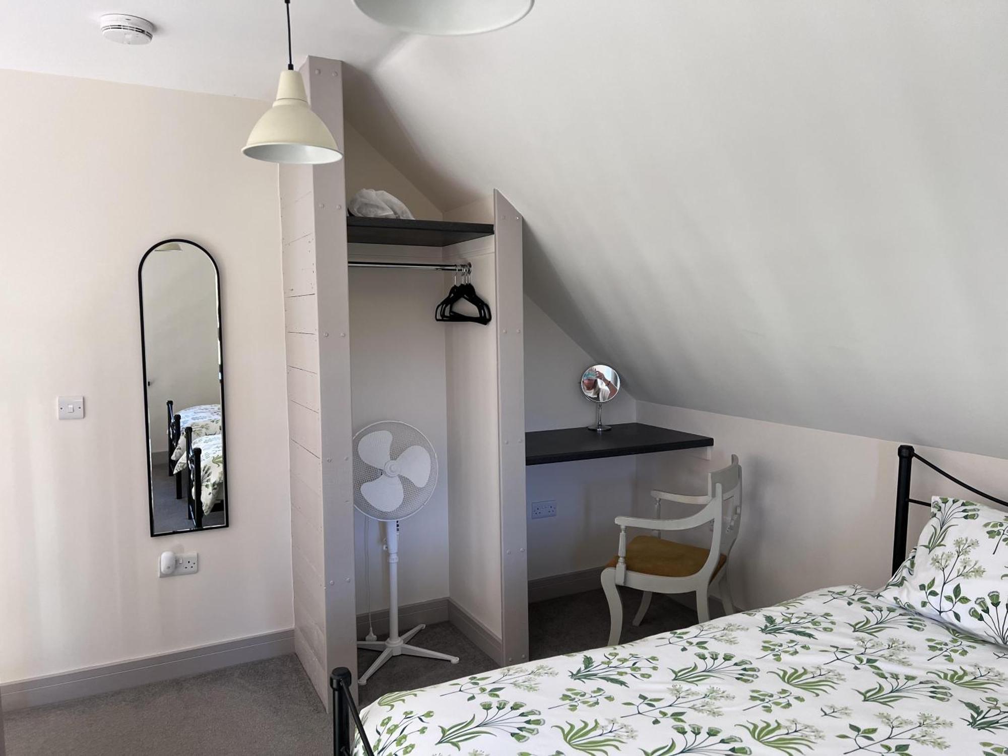 Poachers Hut - Captivating 1-Bed Cottage Shorwell Εξωτερικό φωτογραφία
